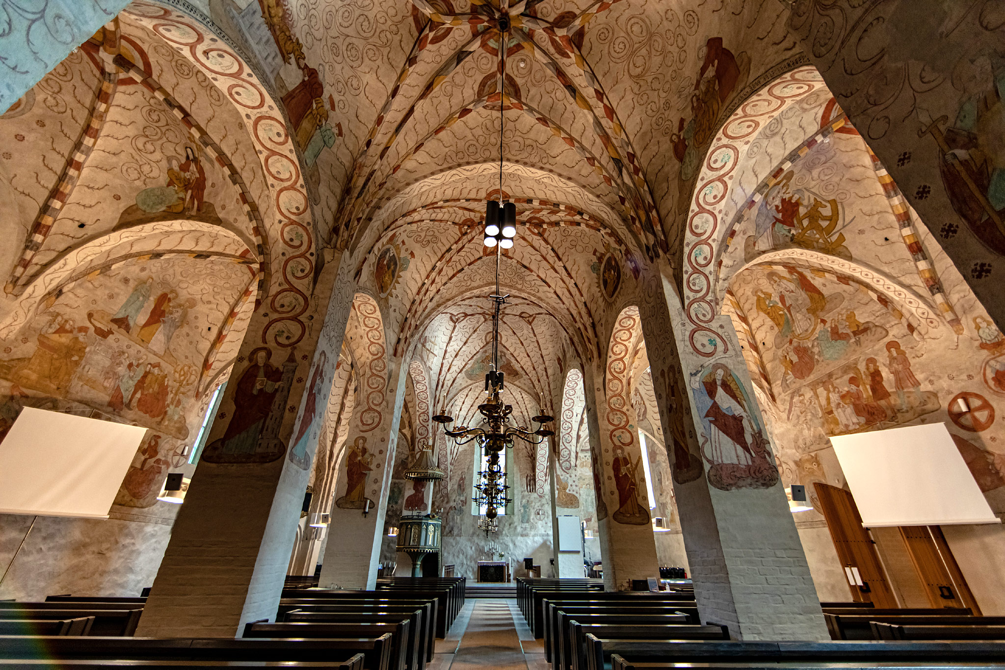 Church of St. Lawrence, Lohja (Photo license: CC BY 2.0)